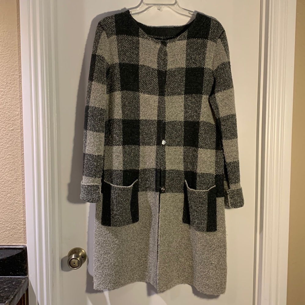 SANCTUARY 3/4 unlined knit coat. Grey  & charcoal. Patch pockets M